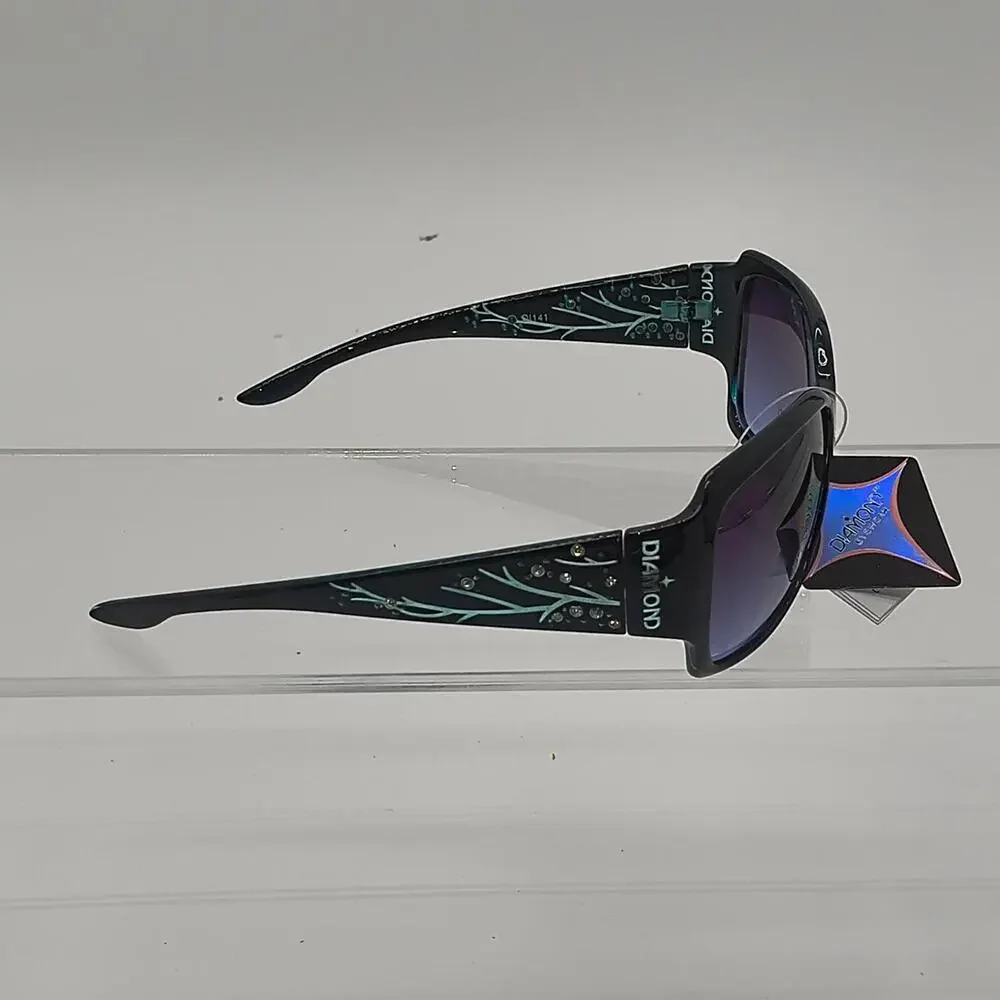 Diamond sunglasses with blue and
